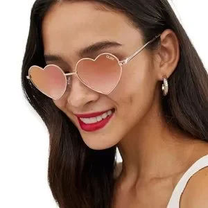 Quay Australia | Accessories | Quay Heartbreaker Sunglasses  display picture 2